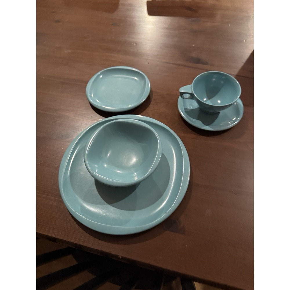 Boontonware Dinnerware Setting 5pc Place Setting Vintage "Belle" Turquoise 1 Set